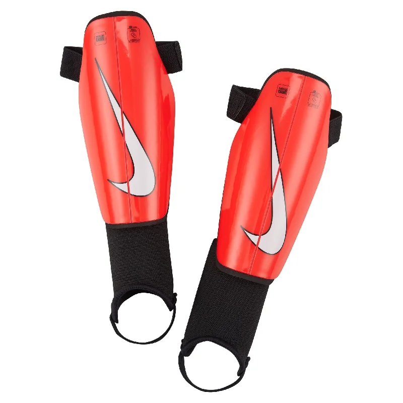 Boys'/Girls' Nike Youth Charge Soccer Shin Guards