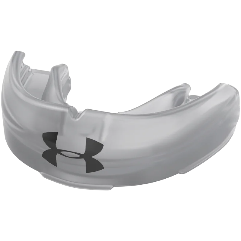 Under Armour Youth Gameday Armour Braces Mouthguard Strapped